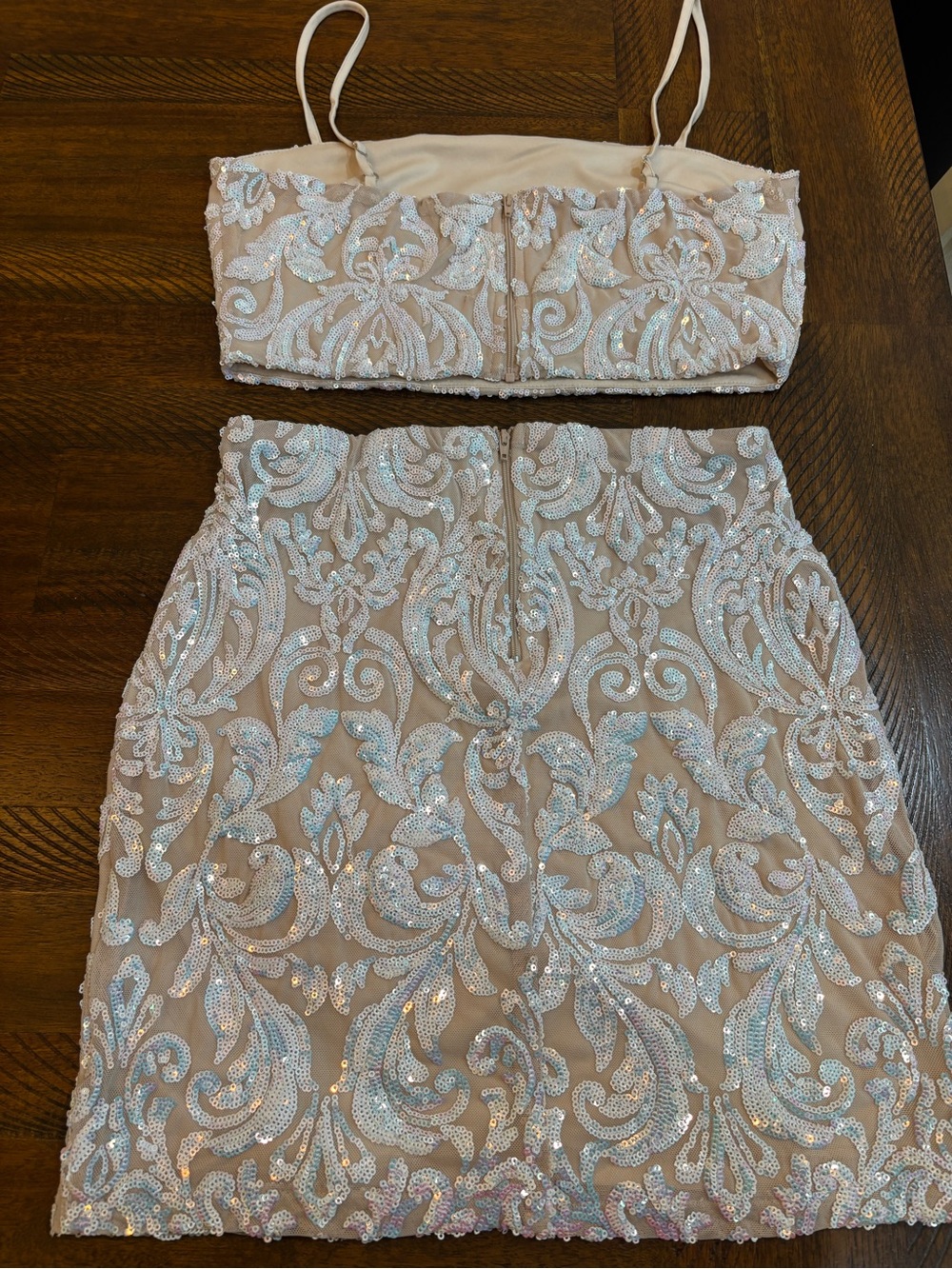 Two piece set. - Picture 3 of 4